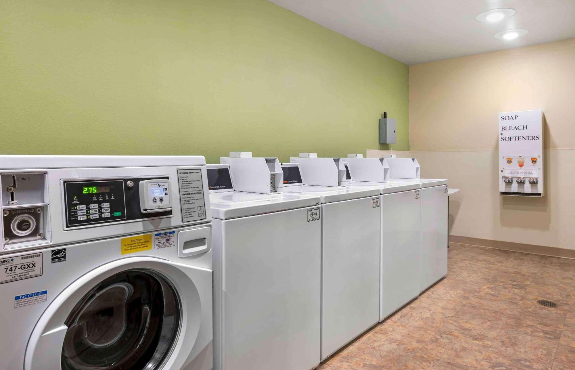 Extended Stay America Select Suites - Cincinnati - Sharonville Esterno foto