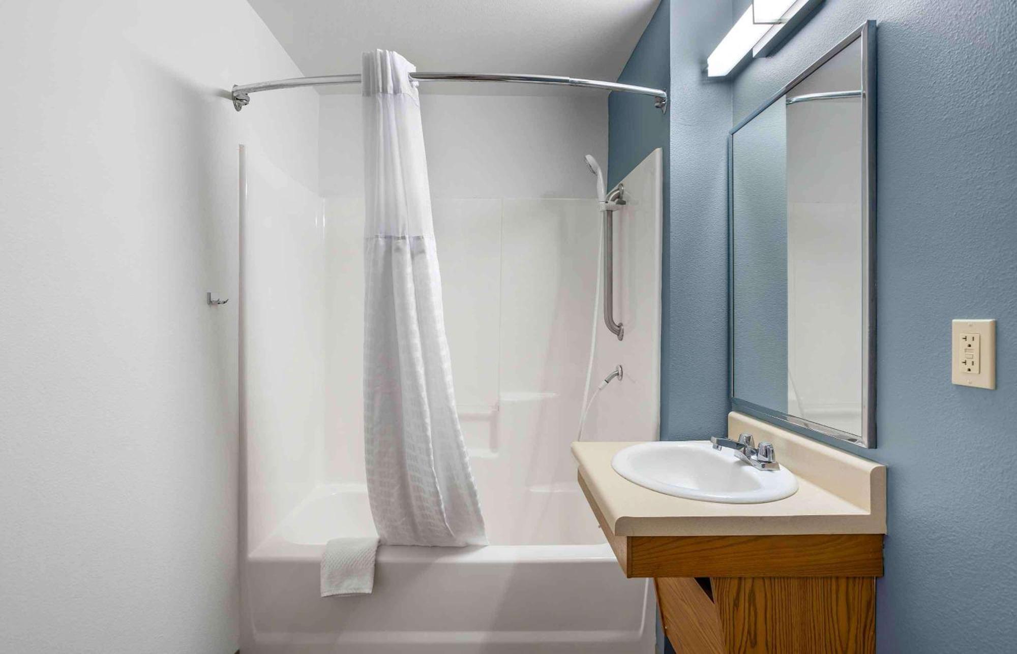 Extended Stay America Select Suites - Cincinnati - Sharonville Esterno foto